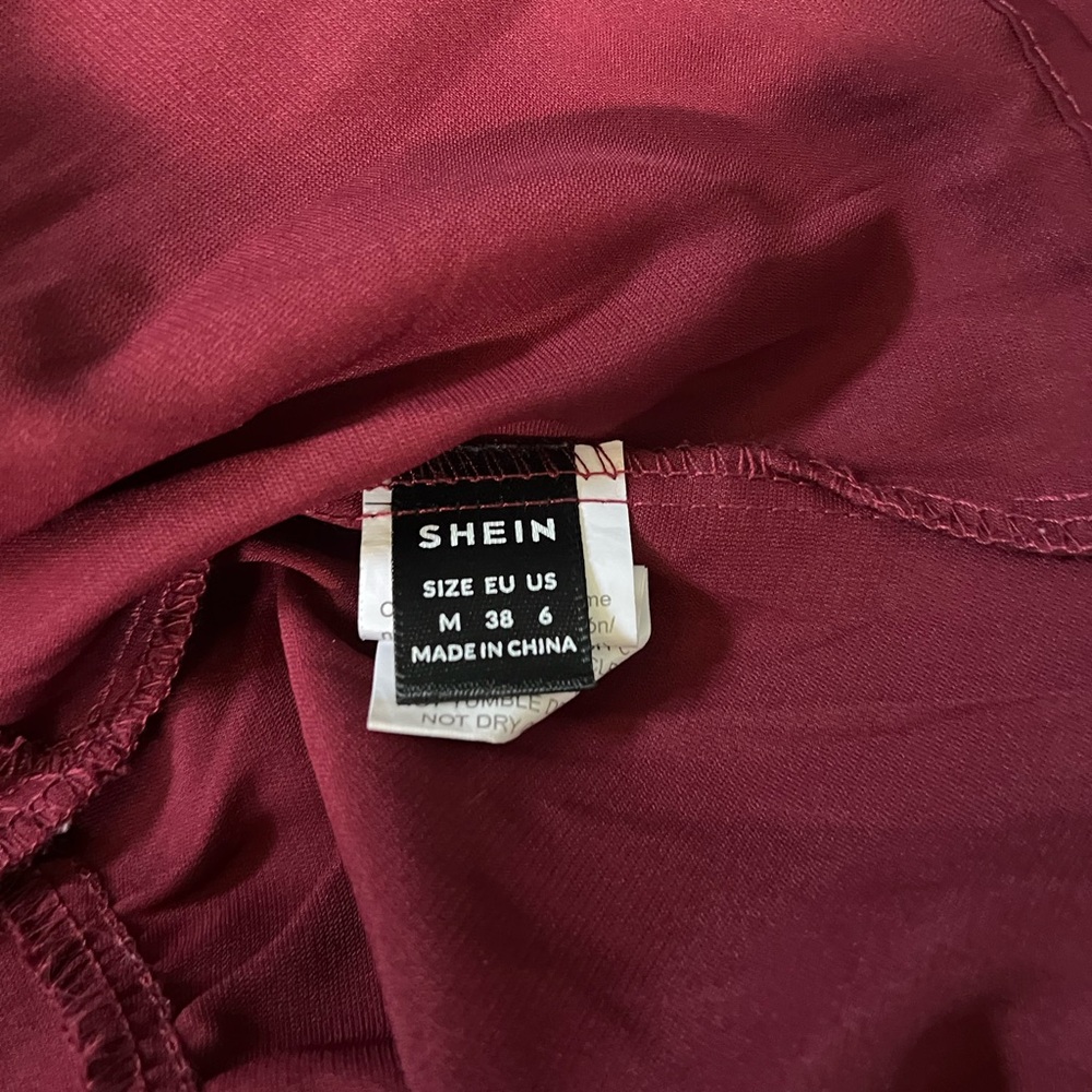 Wine Burgundy Puff Sleeve Dress - Picture 2 of 2
